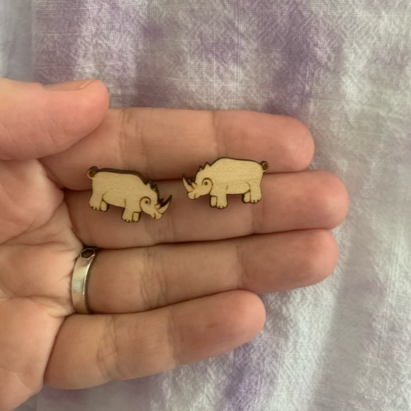 Wooden Rhino Studs - Picture 2 of 2